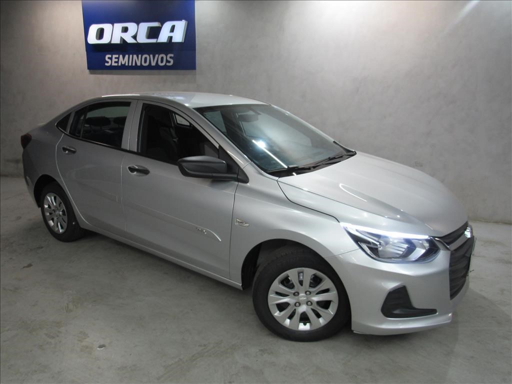 //www.autoline.com.br/carro/chevrolet/onix-plus-10-turbo-12v-flex-4p-automatico/2020/brasilia-df/24613612