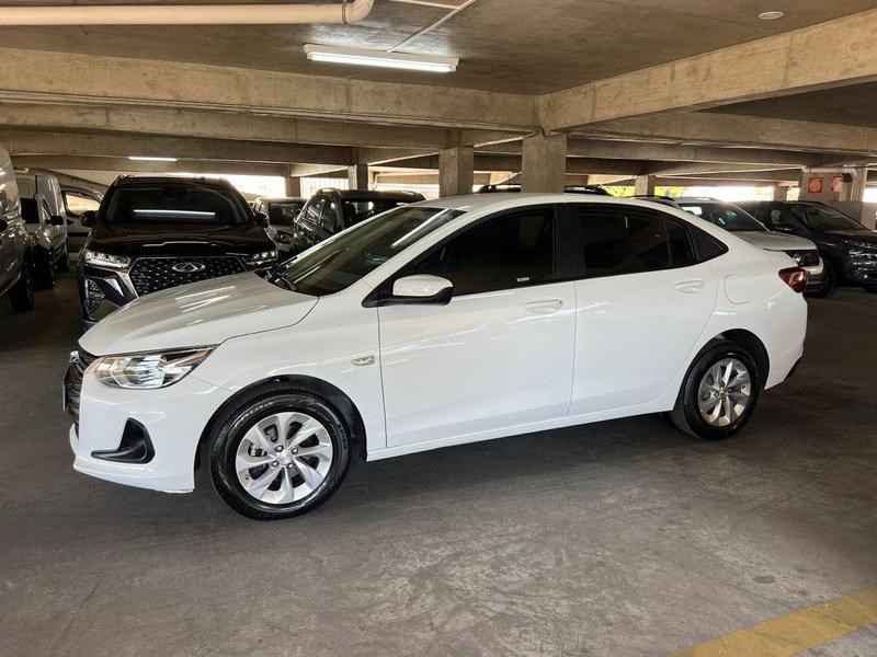 //www.autoline.com.br/carro/chevrolet/onix-plus-10-turbo-lt-12v-flex-4p-automatico/2020/belo-horizonte-mg/25011130