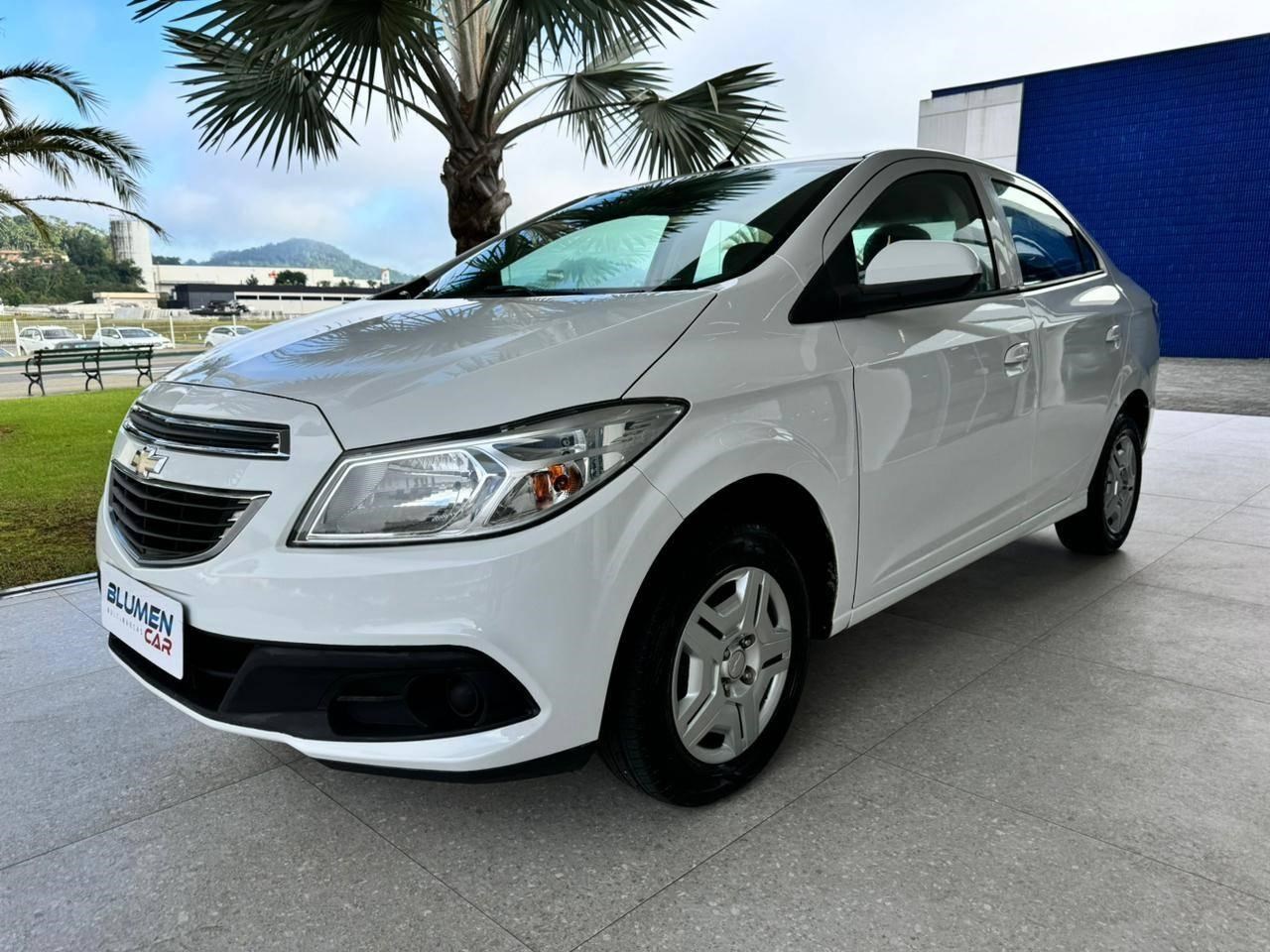 //www.autoline.com.br/carro/chevrolet/prisma-10-lt-8v-flex-4p-manual/2015/blumenau-sc/24057070