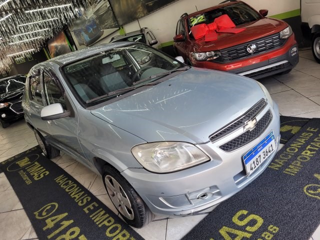 //www.autoline.com.br/carro/chevrolet/prisma-14-lt-8v-flex-4p-manual/2012/carapicuiba-sp/24532848
