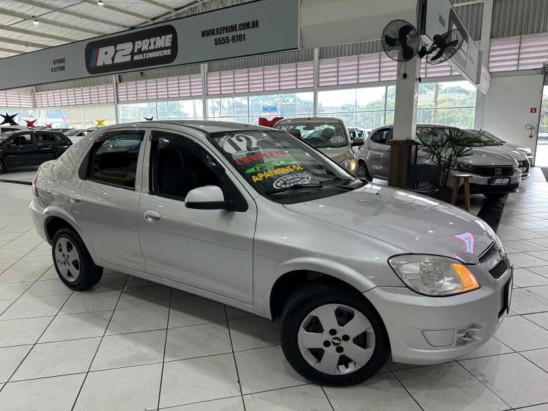 //www.autoline.com.br/carro/chevrolet/prisma-14-lt-8v-flex-4p-manual/2012/sao-paulo-sp/24648827