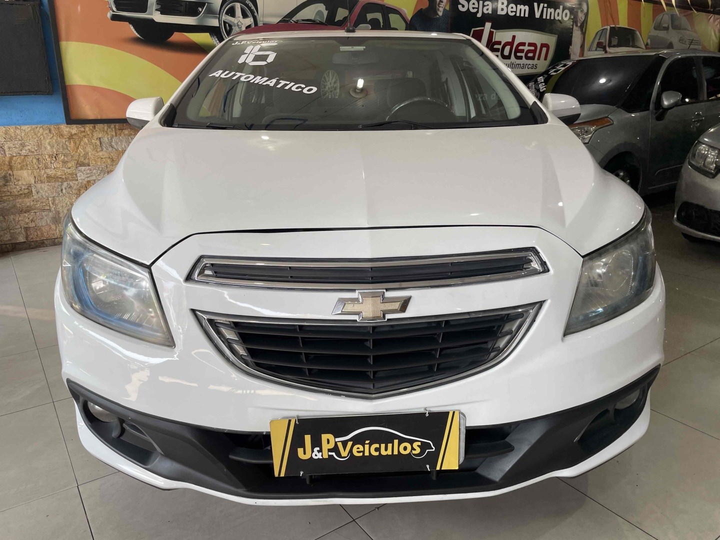 //www.autoline.com.br/carro/chevrolet/prisma-14-ltz-8v-flex-4p-automatico/2016/rio-de-janeiro-rj/24705618