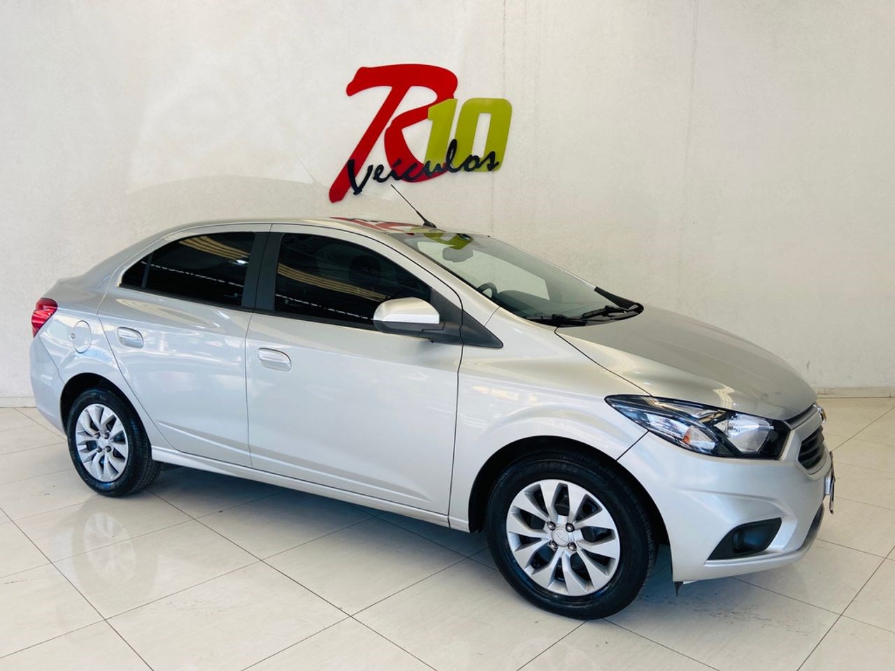 //www.autoline.com.br/carro/chevrolet/prisma-14-lt-8v-flex-4p-automatico/2017/barueri-sp/24808769