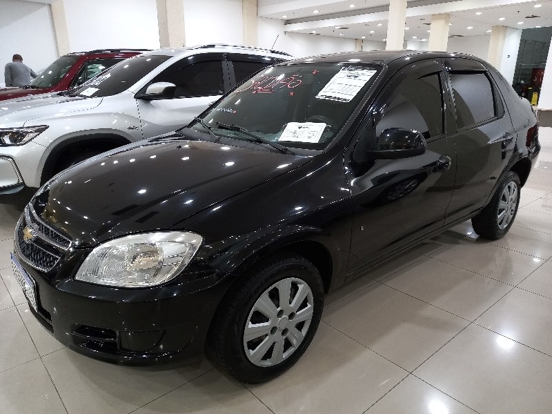 //www.autoline.com.br/carro/chevrolet/prisma-14-lt-8v-flex-4p-manual/2012/sao-paulo-sp/24883448