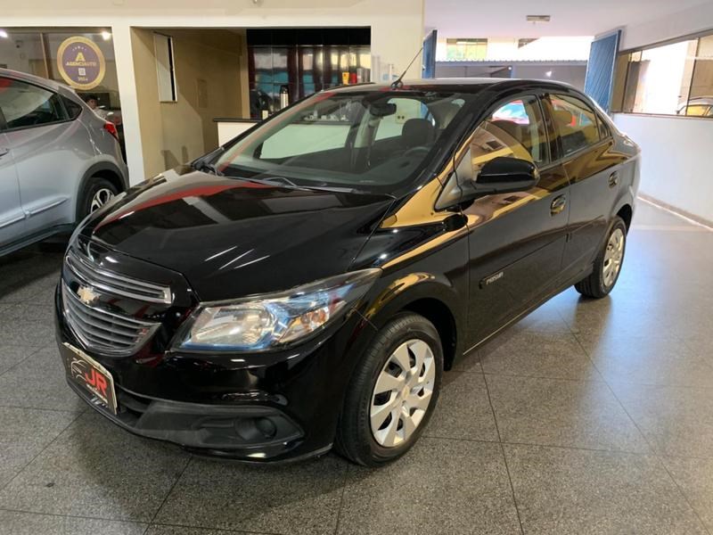 //www.autoline.com.br/carro/chevrolet/prisma-14-lt-8v-flex-4p-manual/2014/brasilia-df/24896941