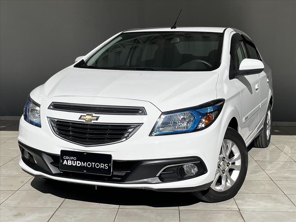 //www.autoline.com.br/carro/chevrolet/prisma-14-ltz-8v-flex-4p-automatico/2015/taubate-sp/25027787