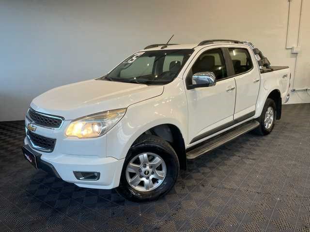 //www.autoline.com.br/carro/chevrolet/s-10-28-cd-ltz-16v-diesel-4p-4x4-turbo-automatico/2015/sao-jose-dos-campos-sp/21544764