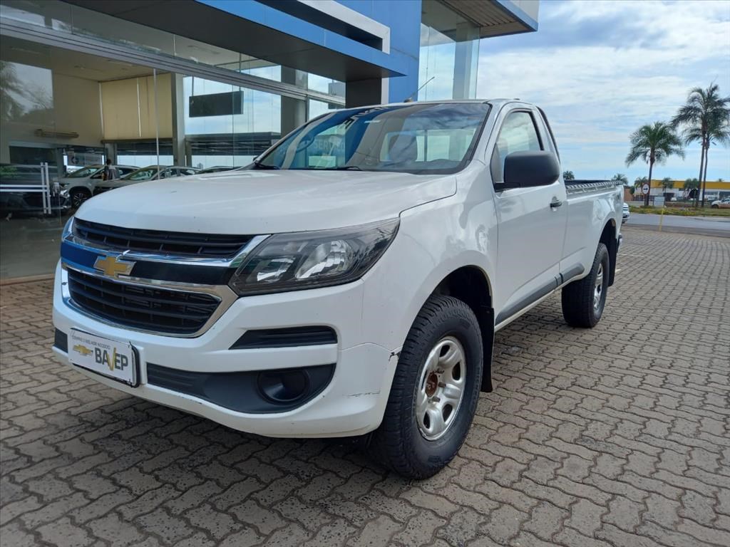 //www.autoline.com.br/carro/chevrolet/s-10-28-cs-ls-16v-diesel-2p-4x4-turbo-manual/2017/barretos-sp/22039589