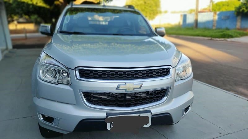 //www.autoline.com.br/carro/chevrolet/s-10-28-cd-ltz-16v-diesel-4p-4x4-turbo-automatico/2016/agua-boa-mt/23535846