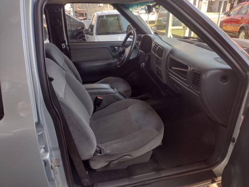 //www.autoline.com.br/carro/chevrolet/s-10-28-rodeio-cd-12v-diesel-4p-turbo-manual/2011/sao-ludgero-sc/23615249