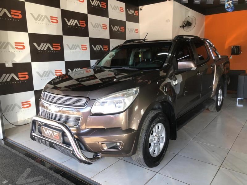 //www.autoline.com.br/carro/chevrolet/s-10-24-lt-cd-8v-flex-4p-manual/2013/brasilia-df/23786767