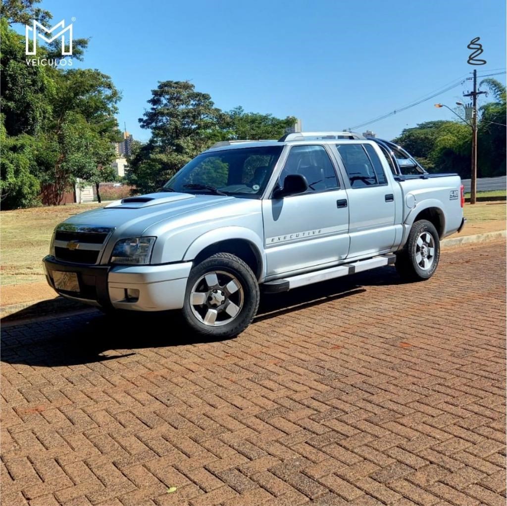 //www.autoline.com.br/carro/chevrolet/s-10-24-executive-cd-8v-flex-4p-manual/2011/ribeirao-preto-sp/23926481