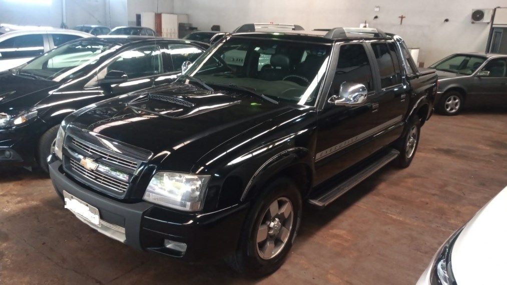 //www.autoline.com.br/carro/chevrolet/s-10-24-executive-cd-8v-flex-4p-manual/2011/ribeirao-preto-sp/23930431