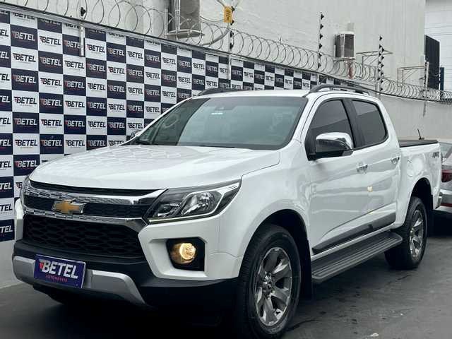 //www.autoline.com.br/carro/chevrolet/s-10-25-ltz-cd-16v-flex-4p-4x4-automatico/2022/varzea-grande-mt/23947144