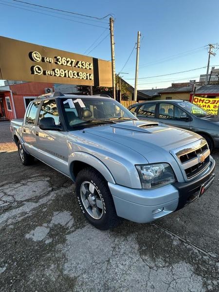 //www.autoline.com.br/carro/chevrolet/s-10-28-executive-cd-12v-diesel-4p-4x4-turbo-manua/2011/fazenda-rio-grande-pr/24018901