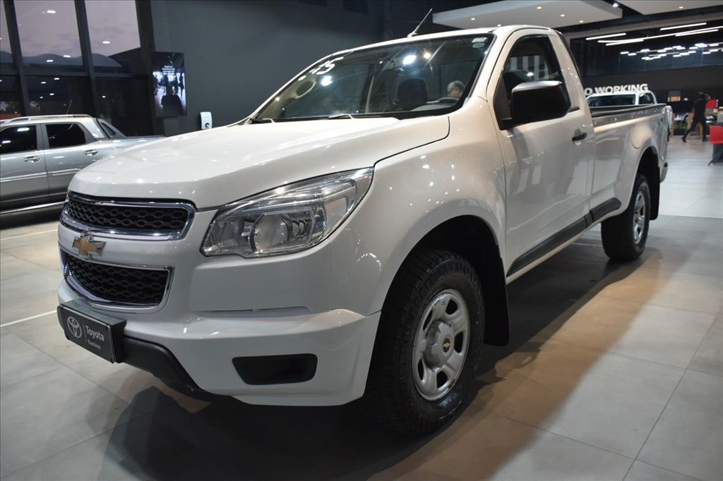 //www.autoline.com.br/carro/chevrolet/s-10-28-cd-lt-16v-diesel-4p-4x4-turbo-automatico/2015/sorocaba-sp/24050400