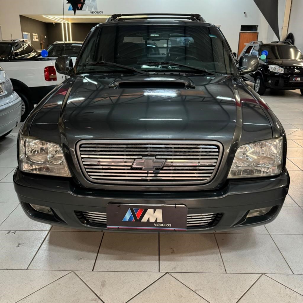 //www.autoline.com.br/carro/chevrolet/s-10-28-tornado-cd-12v-diesel-4p-4x4-turbo-manual/2006/uberlandia-mg/24239551