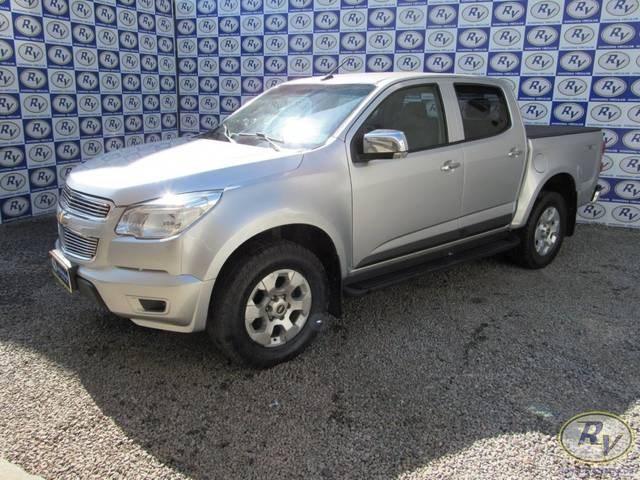 //www.autoline.com.br/carro/chevrolet/s-10-28-cd-ltz-16v-diesel-4p-turbo-automatico/2014/cacoal-ro/24303214