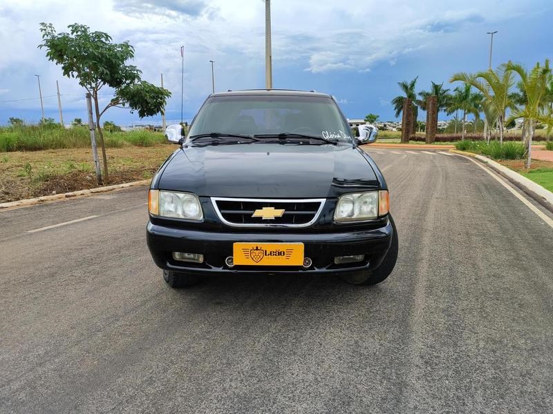 //www.autoline.com.br/carro/chevrolet/s-10-43-de-luxe-cabdupla-4x2-sfi-v-6-160cv-4p-gaso/1997/primavera-do-leste-mt/24313352