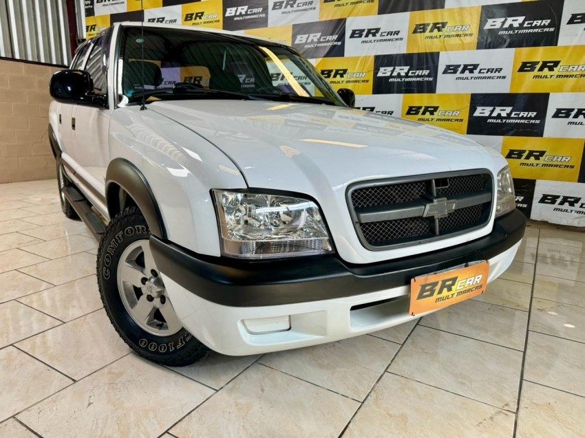 //www.autoline.com.br/carro/chevrolet/s-10-24-advantage-cd-8v-flex-4p-manual/2008/caxias-do-sul-rs/24348095