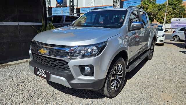 //www.autoline.com.br/carro/chevrolet/s-10-25-ltz-cd-16v-flex-4p-4x4-automatico/2021/cuiaba-mt/24358271