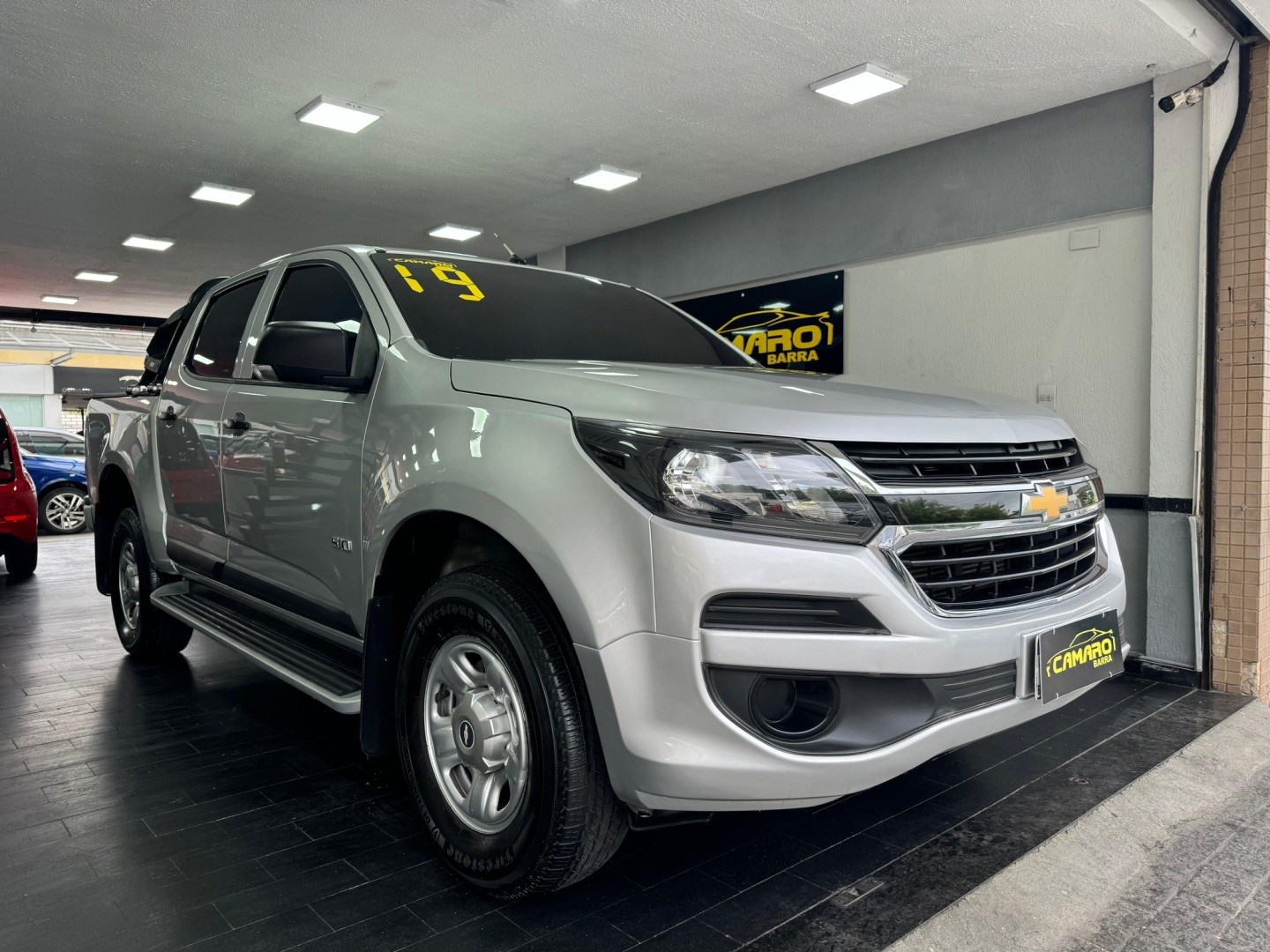 //www.autoline.com.br/carro/chevrolet/s-10-28-chassi-ls-16v-diesel-2p-4x4-turbo-manual/2019/rio-de-janeiro-rj/24397510