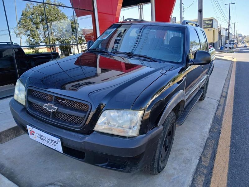 //www.autoline.com.br/carro/chevrolet/s-10-24-advantage-cd-8v-flex-4p-manual/2008/cacoal-ro/24690159