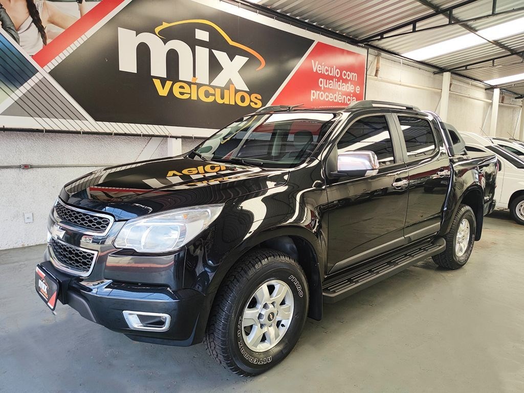 //www.autoline.com.br/carro/chevrolet/s-10-28-lt-cd-16v-diesel-4p-4x4-turbo-automatico/2013/ribeirao-preto-sp/24706550