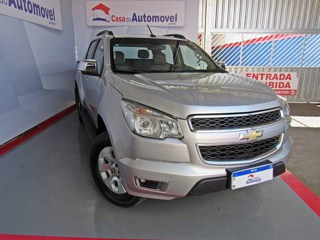 //www.autoline.com.br/carro/chevrolet/s-10-24-ltz-cd-8v-flex-4p-manual/2014/brasilia-df/24740286