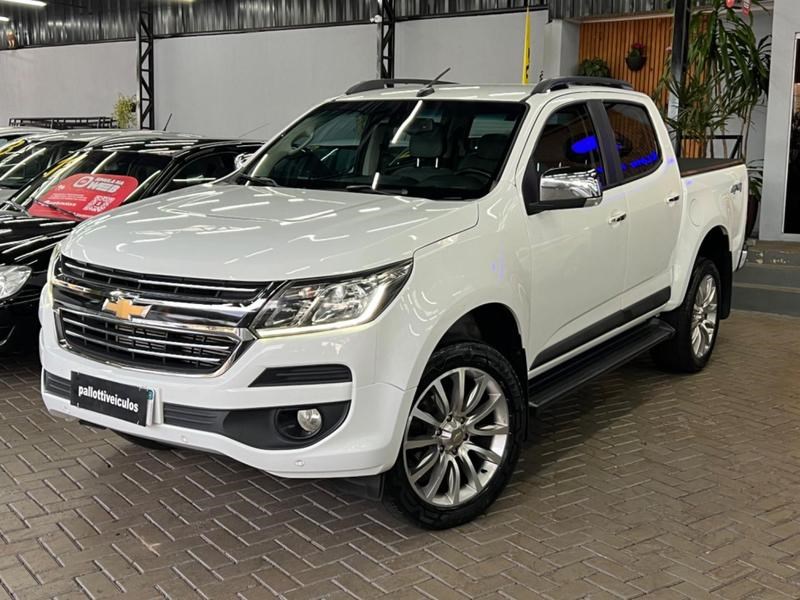 //www.autoline.com.br/carro/chevrolet/s-10-25-cd-ltz-16v-flex-4p-automatico/2018/cascavel-pr/24781032