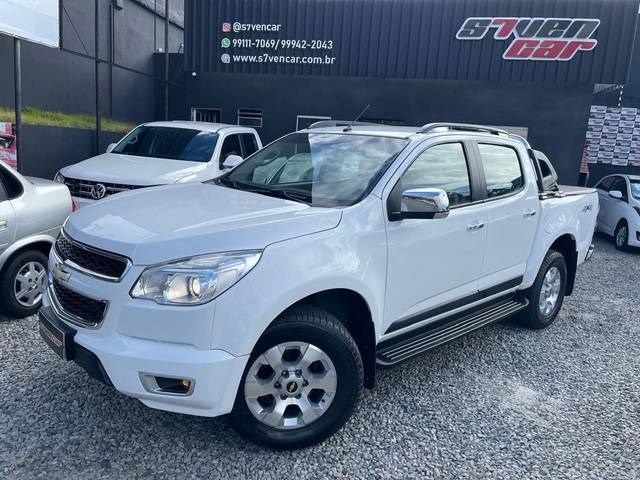//www.autoline.com.br/carro/chevrolet/s-10-28-ltz-cd-16v-diesel-4p-turbo-automatico/2013/aracaju-se/24838642