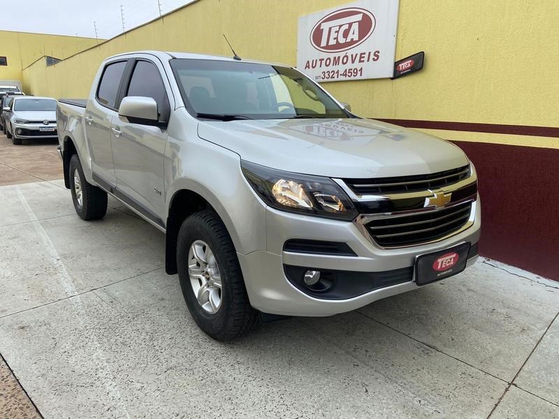 //www.autoline.com.br/carro/chevrolet/s-10-25-cd-lt-16v-flex-4p-4x4-automatico/2018/campo-grande-ms/24898128