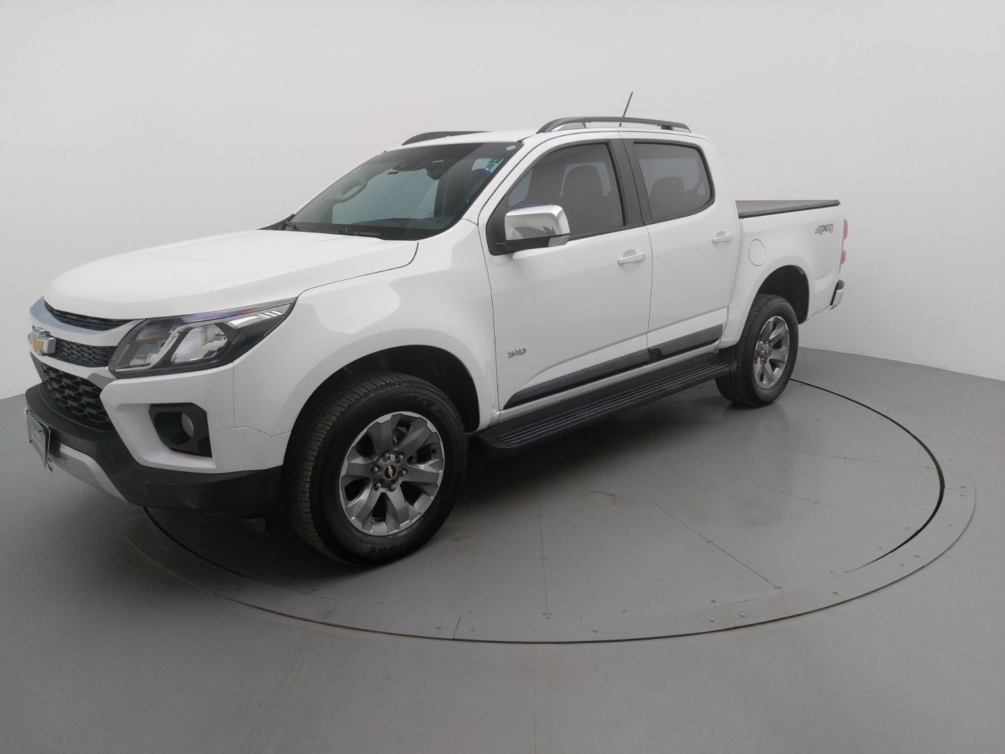 //www.autoline.com.br/carro/chevrolet/s-10-28-ltz-cd-16v-diesel-4p-4x4-turbo-automatico/2023/belo-horizonte-mg/24905086