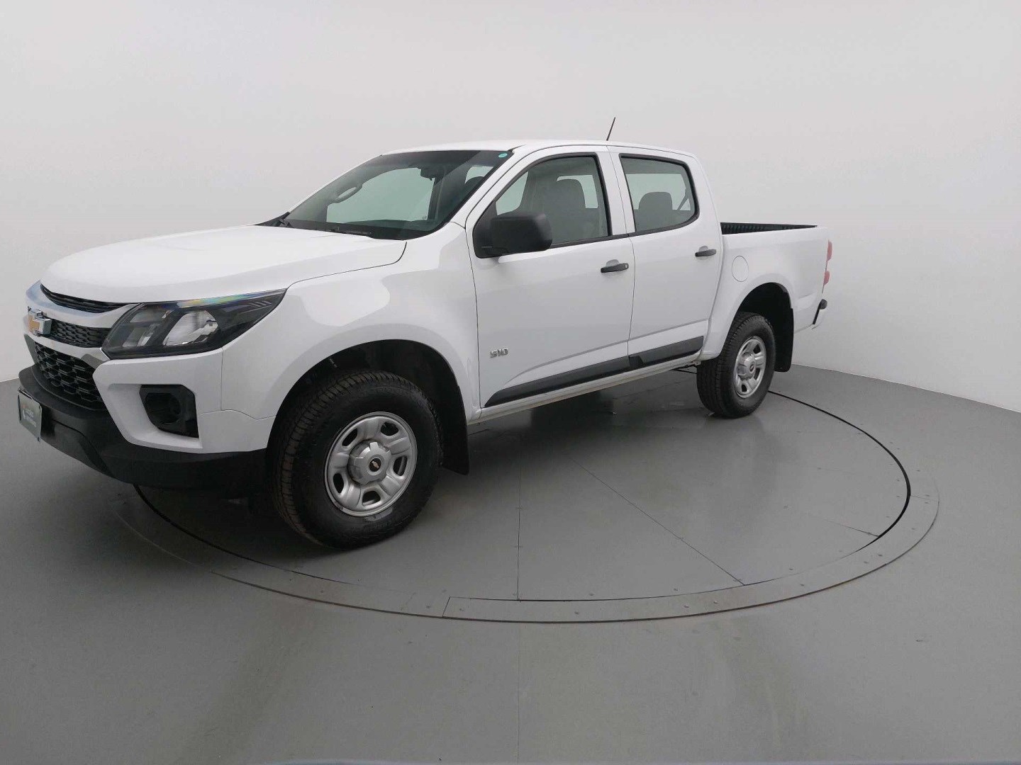 //www.autoline.com.br/carro/chevrolet/s-10-28-ls-cd-16v-diesel-4p-4x4-turbo-manual/2023/belo-horizonte-mg/24905133