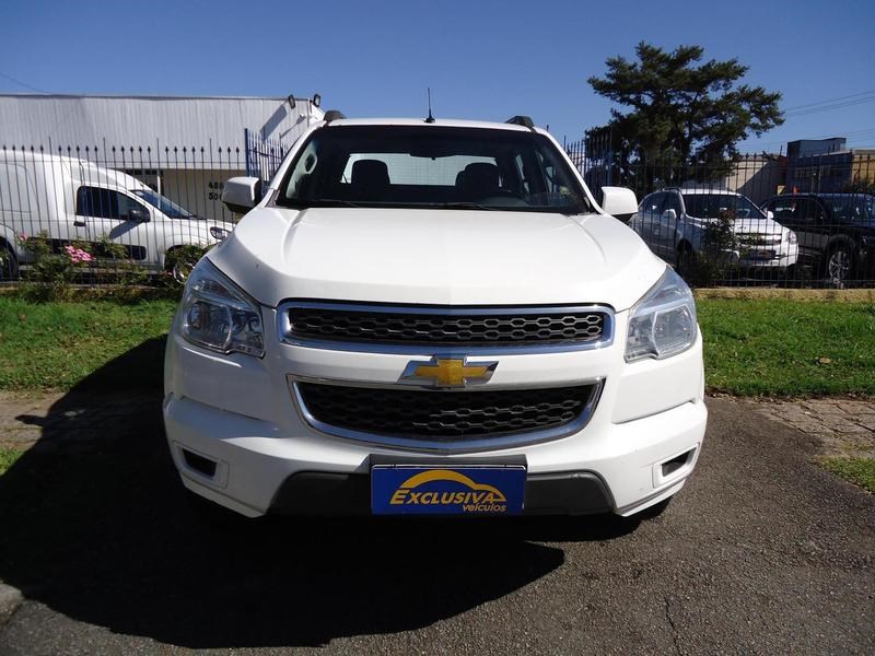 //www.autoline.com.br/carro/chevrolet/s-10-28-cd-lt-16v-diesel-4p-4x4-turbo-automatico/2014/curitiba-pr/24911989