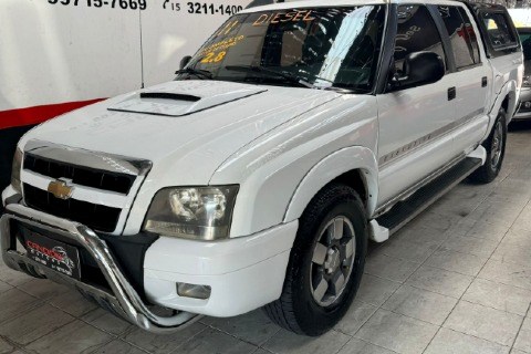 //www.autoline.com.br/carro/chevrolet/s-10-28-executive-cd-12v-diesel-4p-turbo-manual/2011/sorocaba-sp/24912032