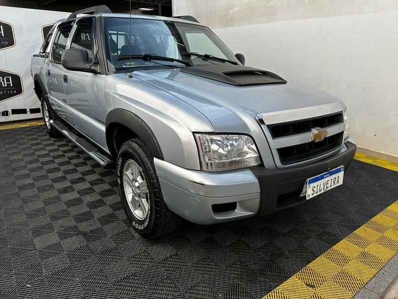 //www.autoline.com.br/carro/chevrolet/s-10-24-advantage-cs-8v-flex-2p-manual/2009/conceicao-dos-ouros-mg/24916165