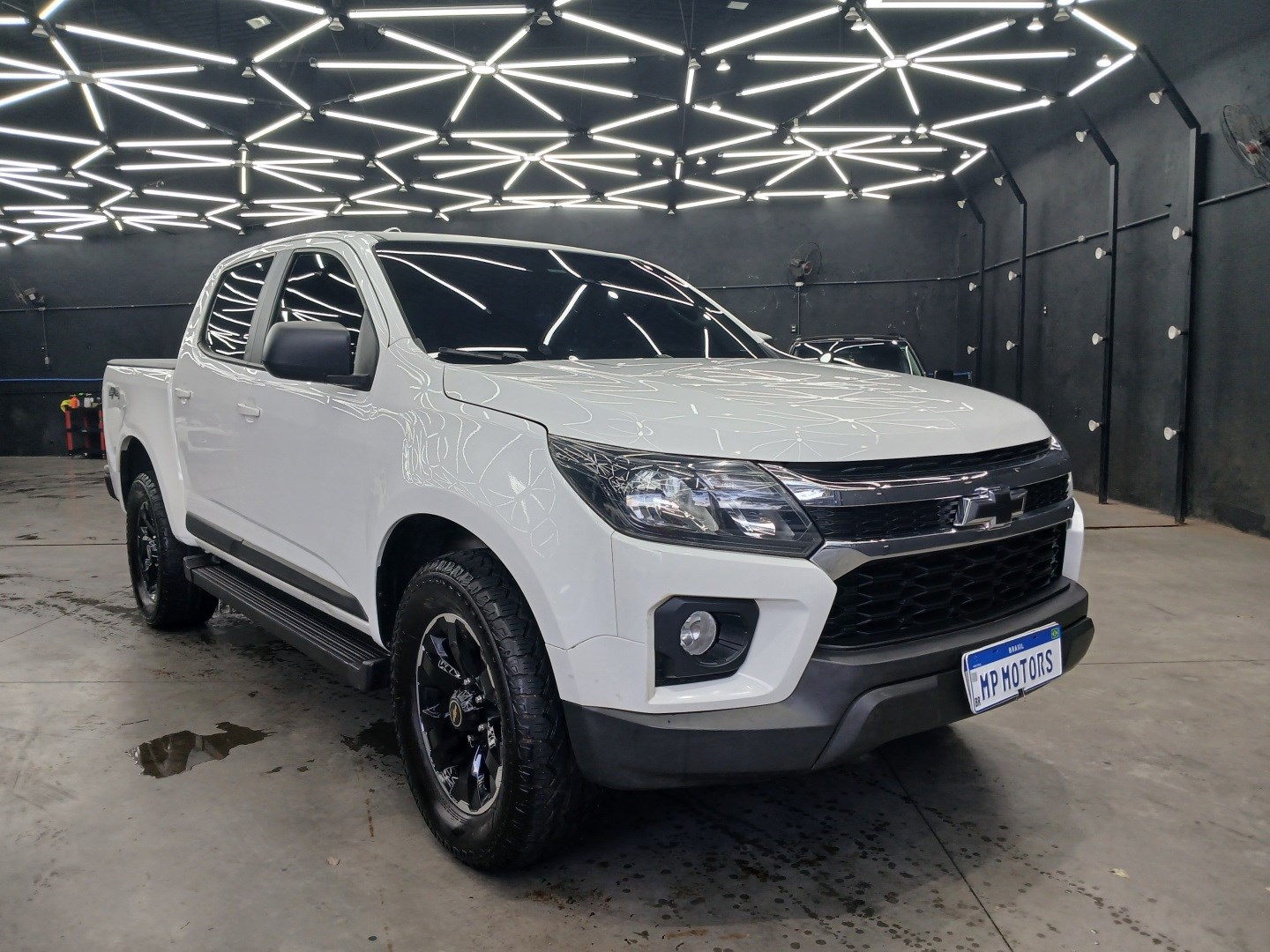 //www.autoline.com.br/carro/chevrolet/s-10-28-ls-cs-16v-diesel-2p-4x4-turbo-manual/2021/belo-horizonte-mg/24921586