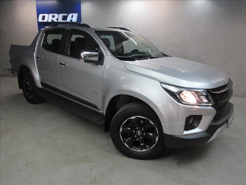 //www.autoline.com.br/carro/chevrolet/s-10-28-high-country-cd-16v-diesel-4p-4x4-turbo-au/2021/brasilia-df/24930406