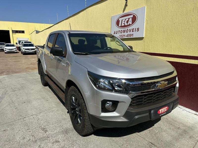 //www.autoline.com.br/carro/chevrolet/s-10-28-lt-cd-16v-diesel-4p-4x4-turbo-automatico/2021/campo-grande-ms/24940247