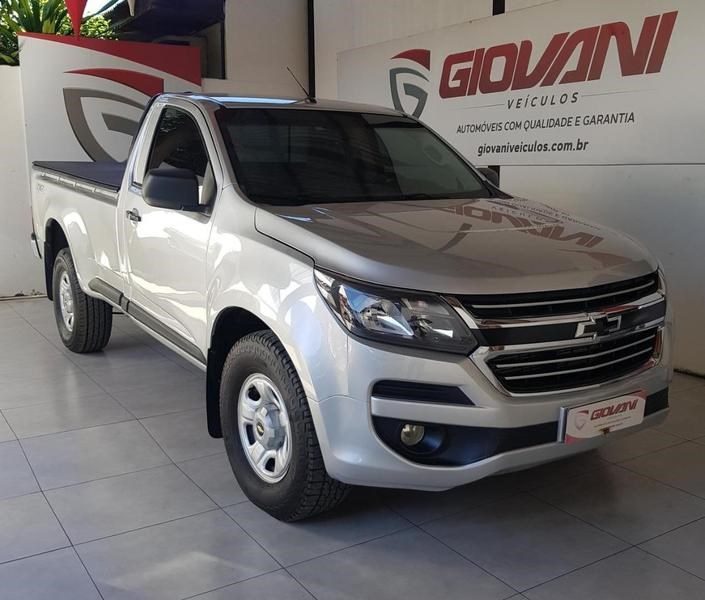 //www.autoline.com.br/carro/chevrolet/s-10-28-cs-ls-16v-diesel-2p-4x4-turbo-manual/2017/sinop-mt/24971656