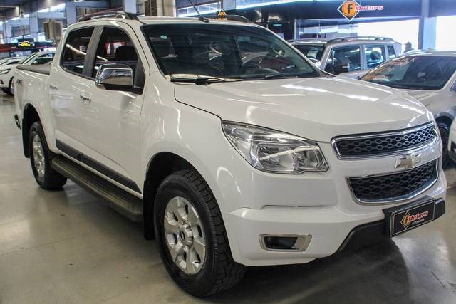 //www.autoline.com.br/carro/chevrolet/s-10-25-cd-ltz-16v-flex-4p-4x4-manual/2016/varzea-grande-mt/24972517