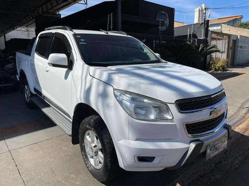//www.autoline.com.br/carro/chevrolet/s-10-28-lt-cd-16v-diesel-4p-turbo-automatico/2013/campo-grande-ms/24972545