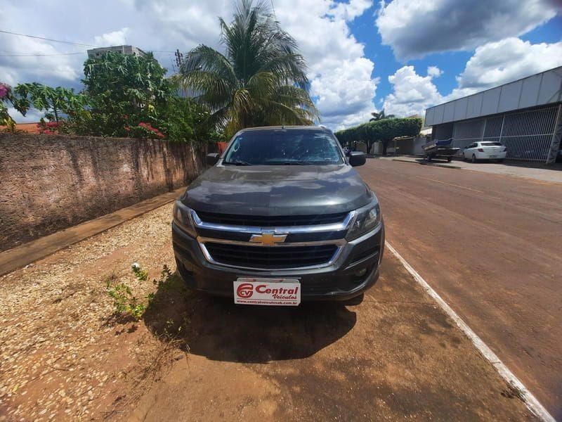 //www.autoline.com.br/carro/chevrolet/s-10-25-cd-advantage-16v-flex-4p-manual/2017/agua-boa-mt/24984864