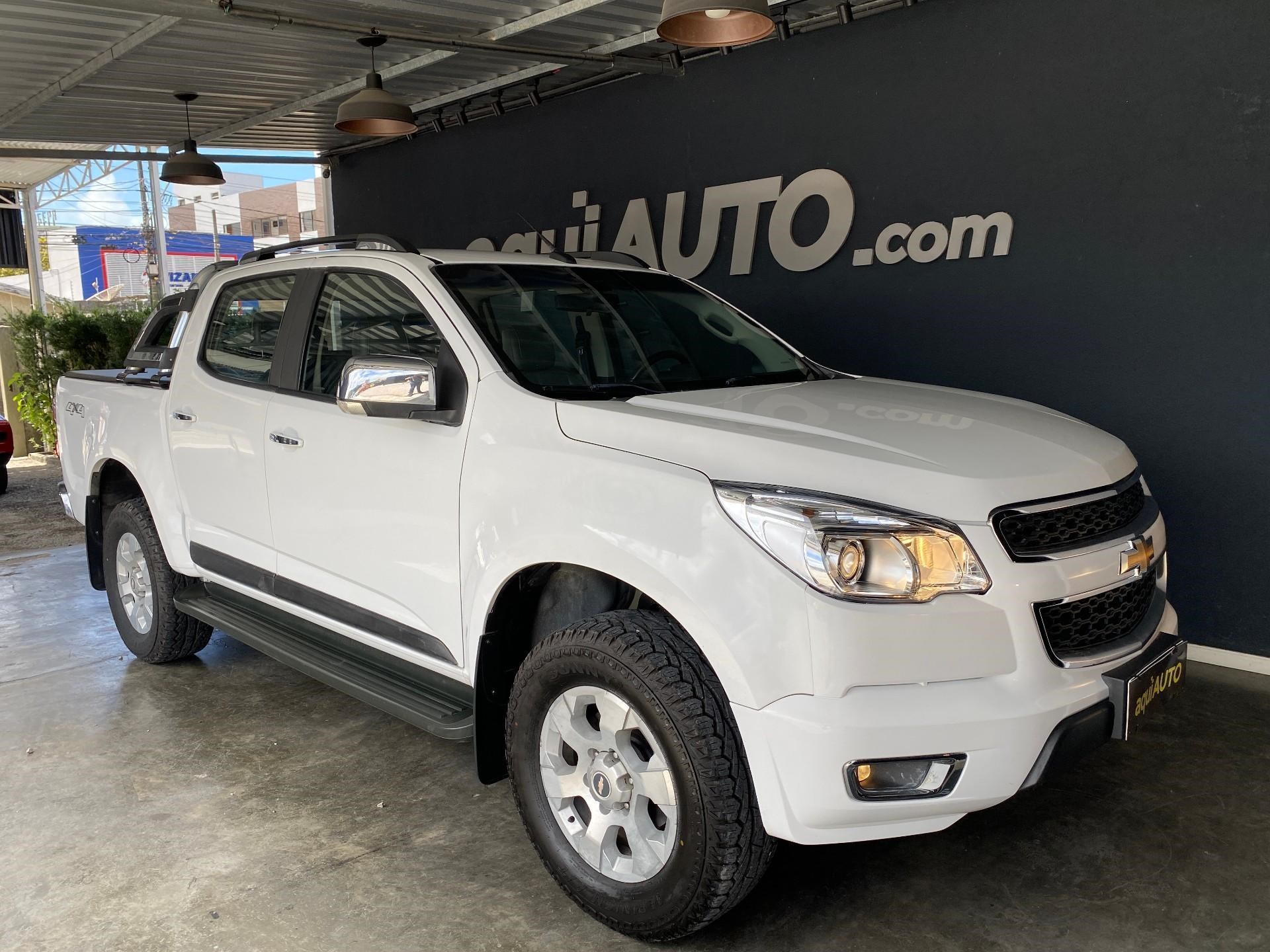 //www.autoline.com.br/carro/chevrolet/s-10-25-cd-ltz-16v-flex-4p-4x4-manual/2015/joao-pessoa-pb/24989597