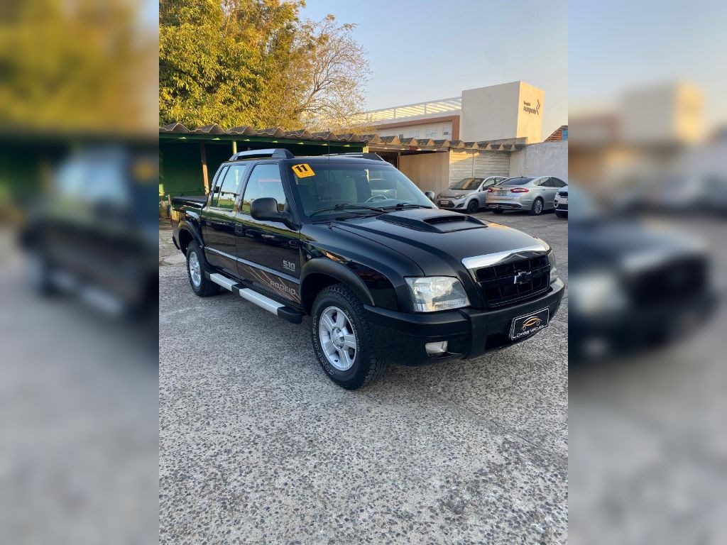 //www.autoline.com.br/carro/chevrolet/s-10-24-rodeio-cd-8v-flex-4p-manual/2011/rio-grande-rs/25017136