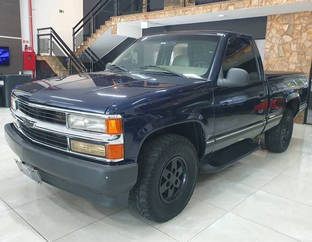 //www.autoline.com.br/carro/chevrolet/silverado-42-turbo-ic-cabsimp-168cv-2p-diesel-manual/1997/sao-jose-do-rio-pardo-sp/24901914