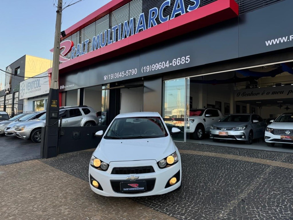 //www.autoline.com.br/carro/chevrolet/sonic-16-sedan-ltz-16v-flex-4p-automatico/2012/americana-sp/24921090