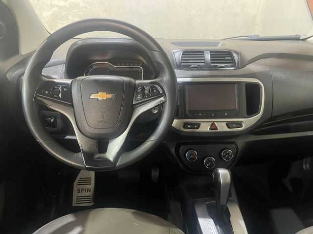 //www.autoline.com.br/carro/chevrolet/spin-18-activ-8v-flex-4p-automatico/2017/sao-paulo-sp/23720256
