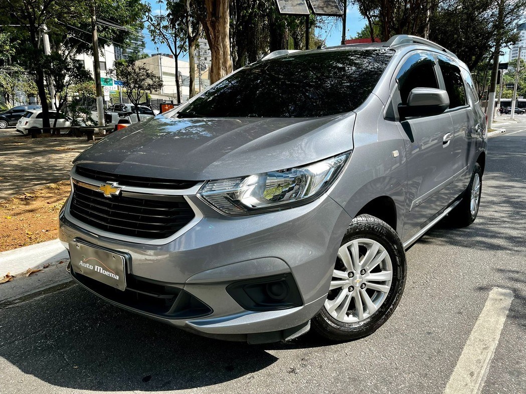 //www.autoline.com.br/carro/chevrolet/spin-18-lt-7l-8v-flex-4p-automatico/2023/sao-paulo-sp/23842993